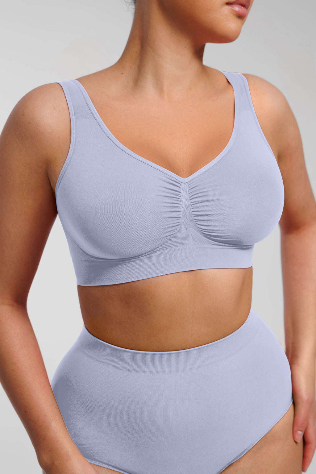 Seamless Shaping Bust Support Wider Back Bra