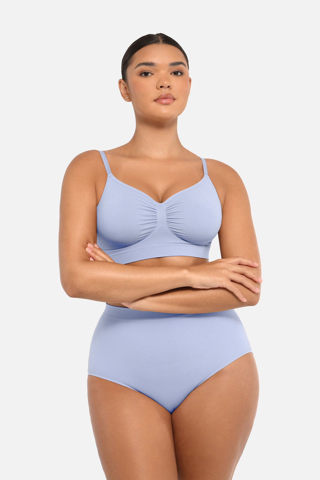 Seamless High-Waist Peach Hip Brief