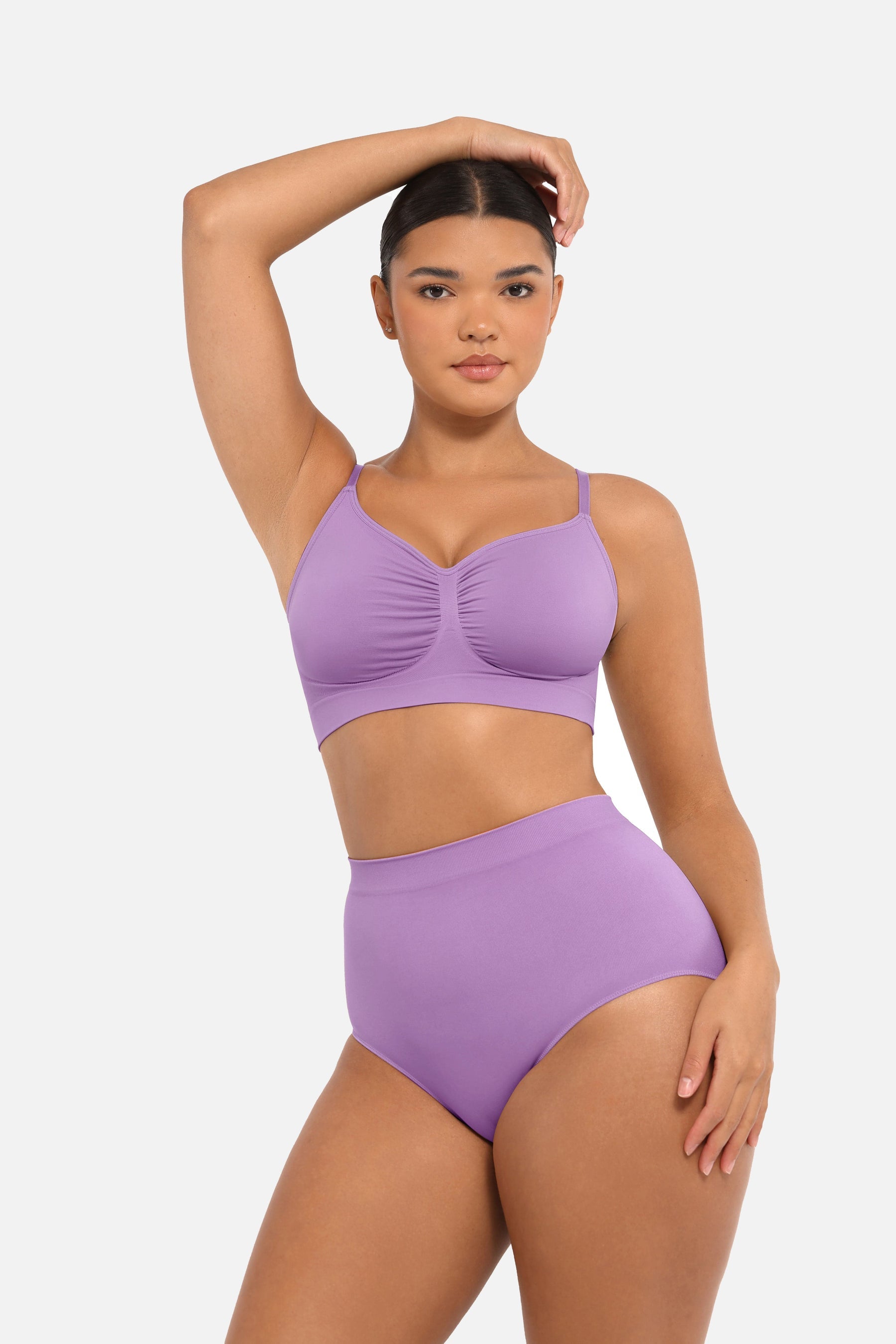 Seamless High-Waist Peach Hip Brief