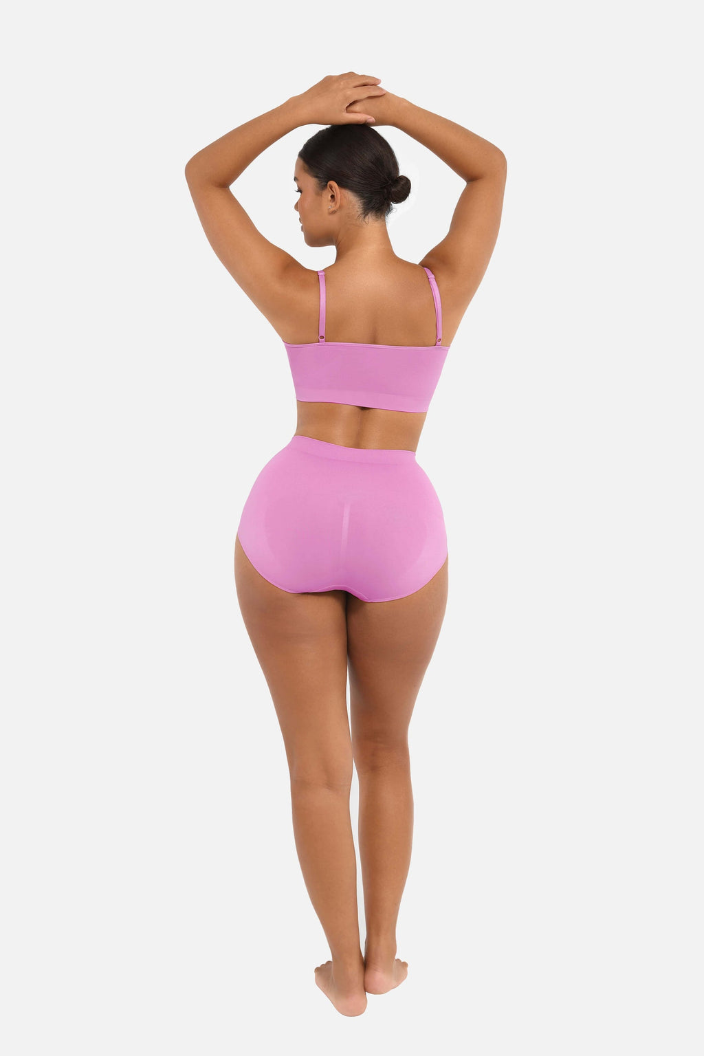 Seamless High-Waist Peach Hip Brief